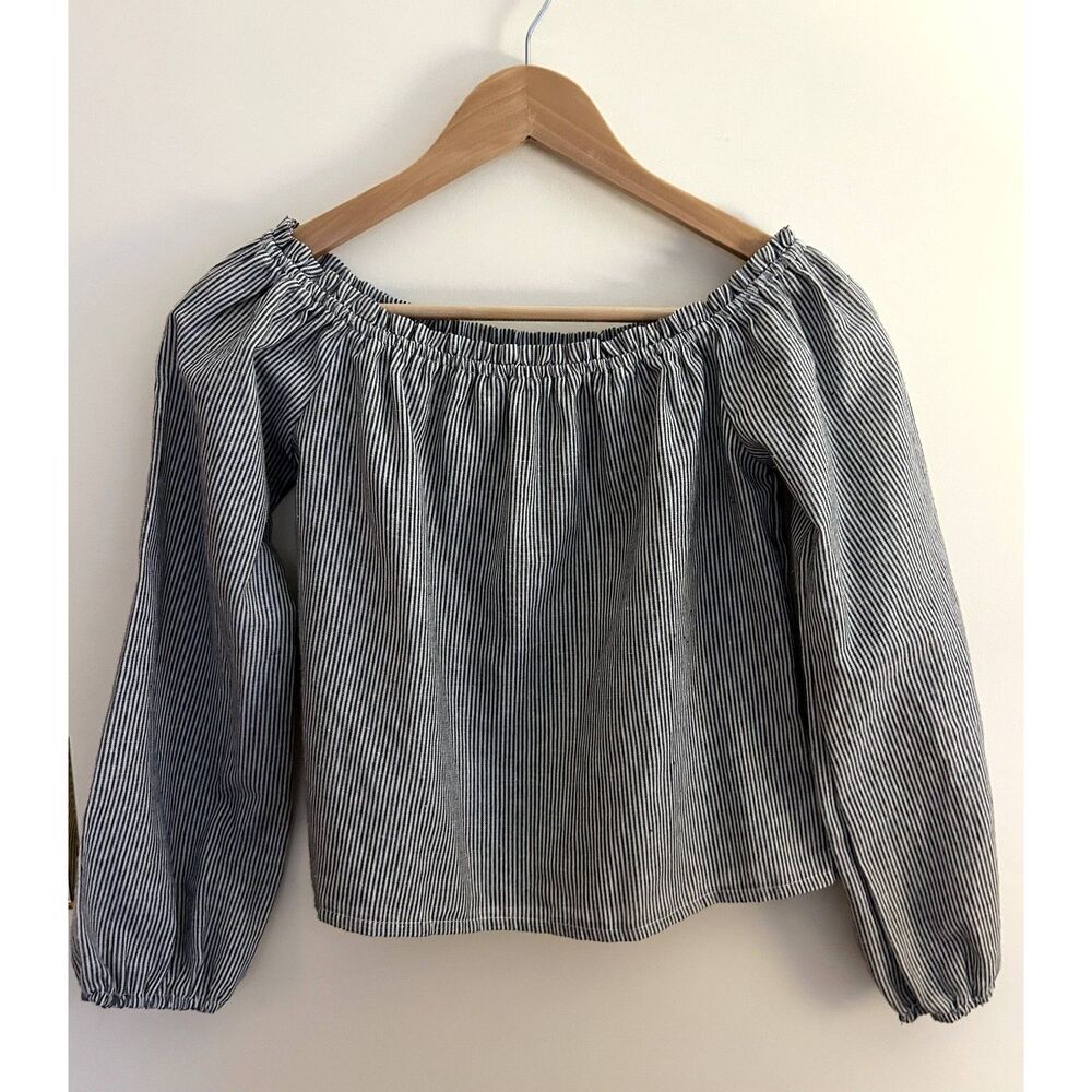 Brandy Melville Theia Off Shoulder Pinstripe Ruffle Collar Crop Top Long Sleeve